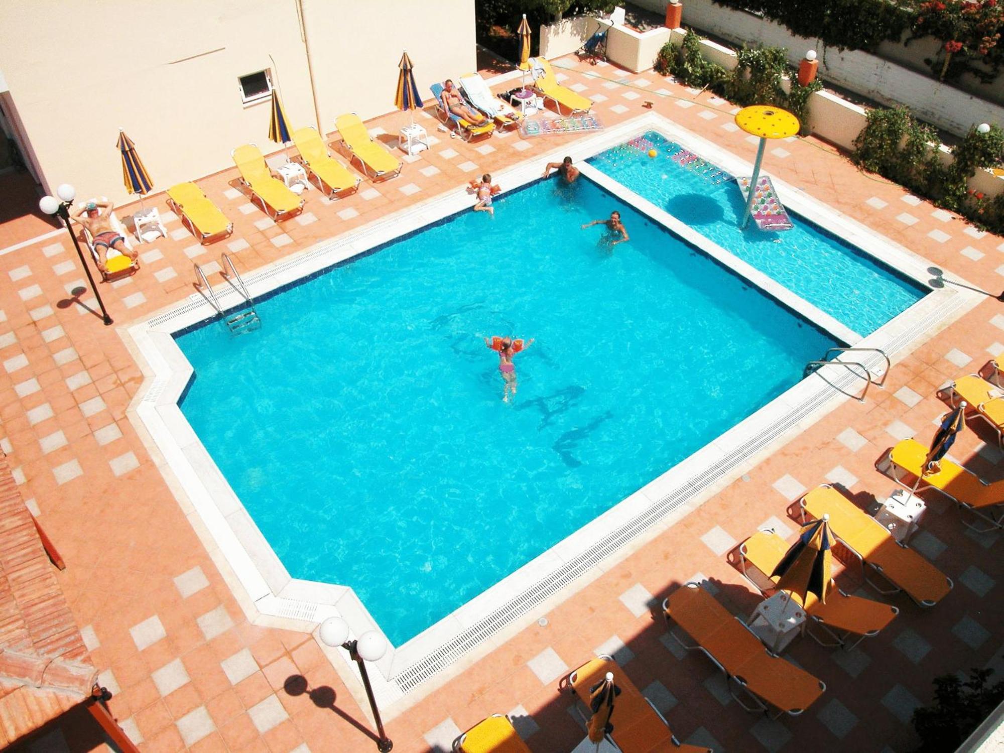 Ideal Hotel Kokkini Hani Экстерьер фото