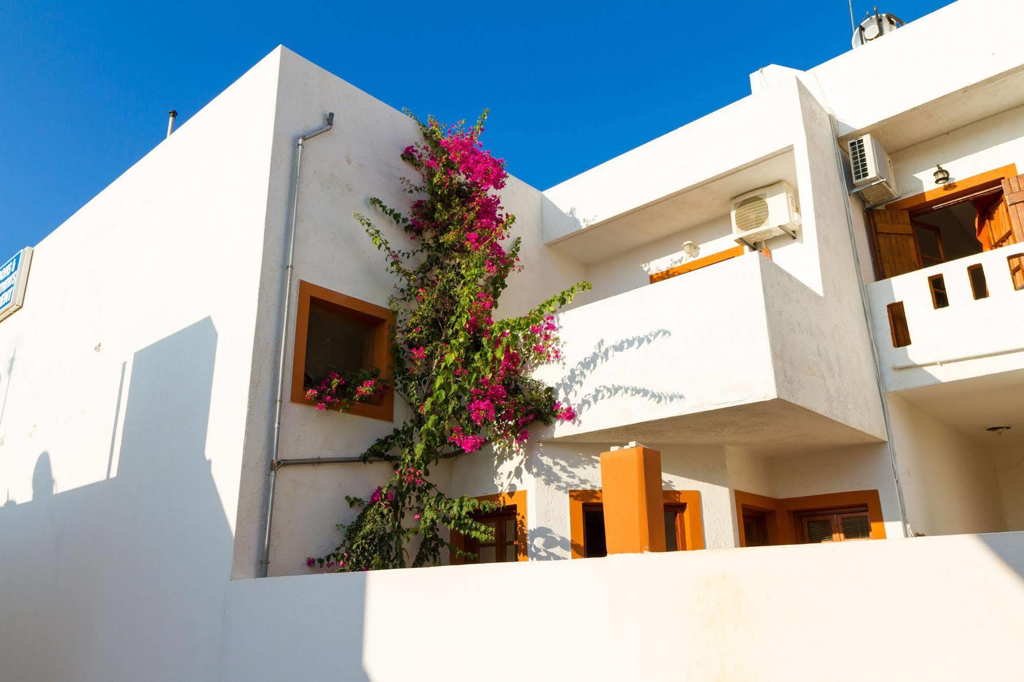 Ideal Hotel Kokkini Hani Экстерьер фото