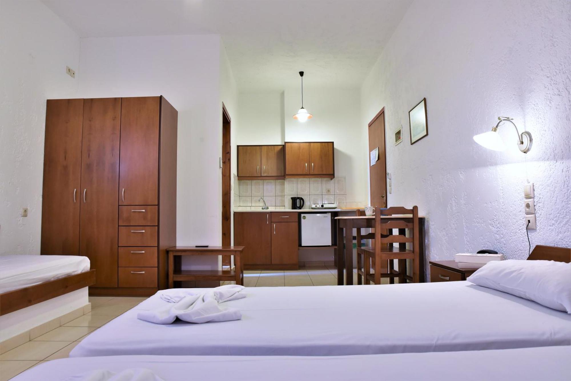 Ideal Hotel Kokkini Hani Экстерьер фото